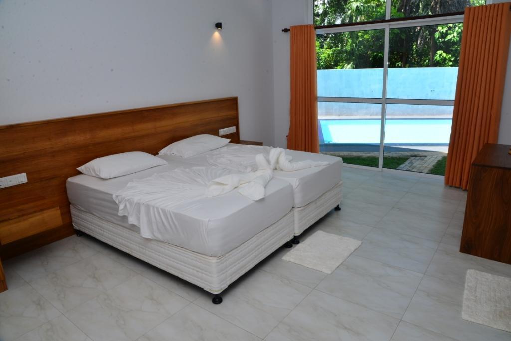 Siri Tropical Retreat Villa Hikkaduwa Exterior photo